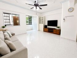 Blk 549 Jurong West Street 42 (Jurong West), HDB Executive #609784951
